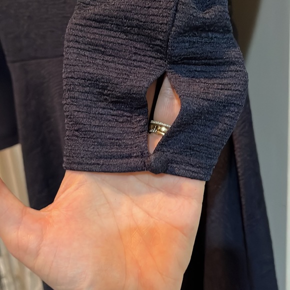 Navy mini dress - Picture 2 of 3